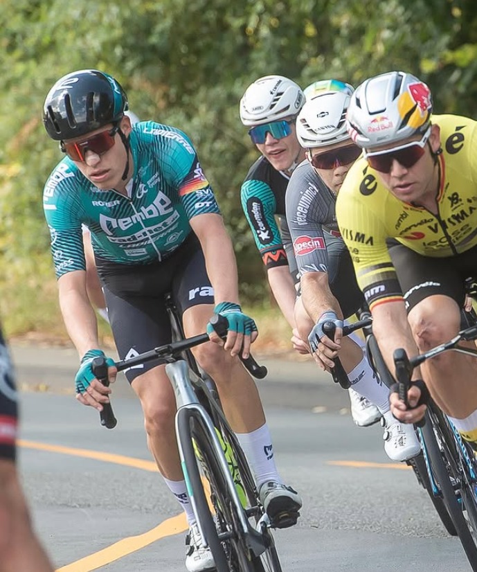 Johannes Adamietz al Tour di Germania al fianco della superstar Wout van Aert. 