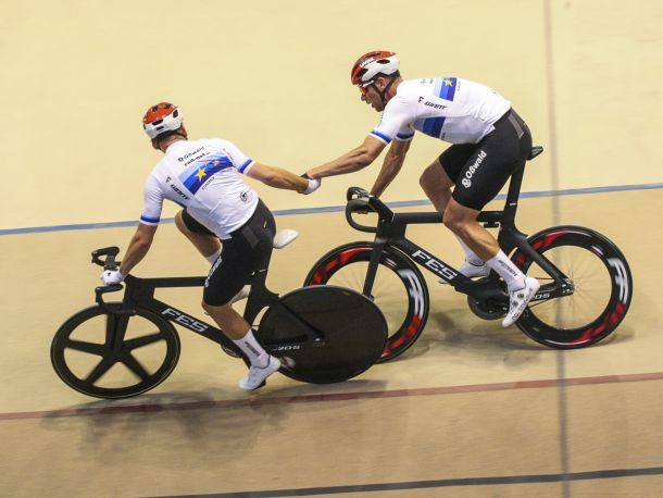 I campioni europei Theo Reinhardt (a sinistra) e Roger Kluge gareggeranno da oggi a Brema.