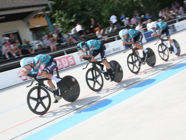 The REMBE<sup><small>®</small></sup> rad-net quartet at the German Track Championships.