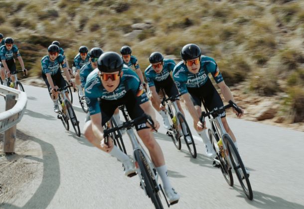 The REMBE<sup><small>®</small></sup> rad-net team will be competing in Paris-Tours on Sunday.